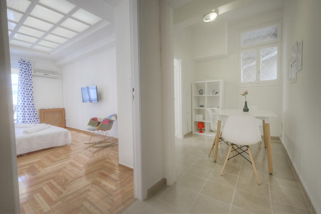 Syntagma cozy apartment Atene Esterno foto