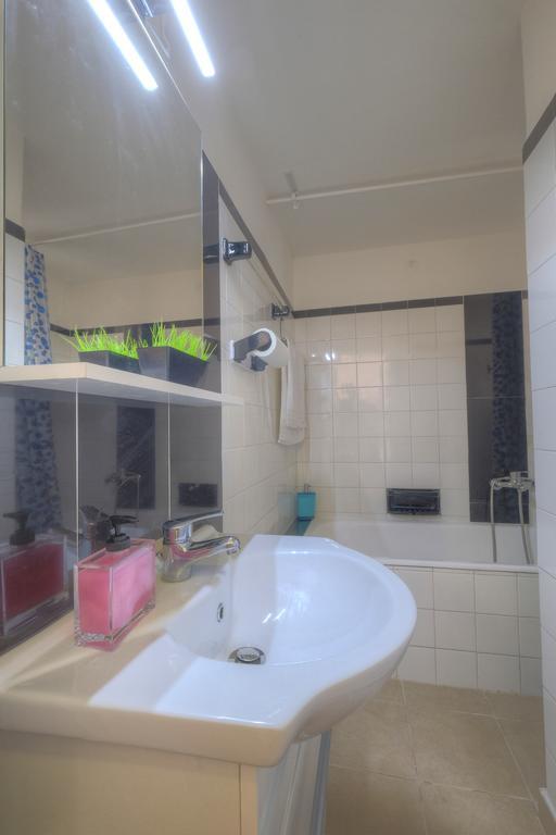 Syntagma cozy apartment Atene Esterno foto